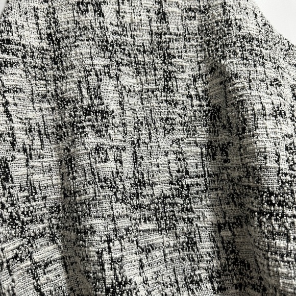 Tweed Tank - Picture 4 of 5